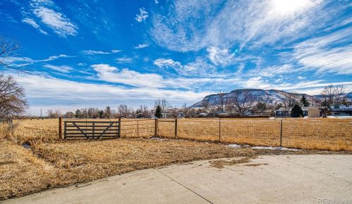 18947 61st Ave, Denver CO 80403-2103 exterior