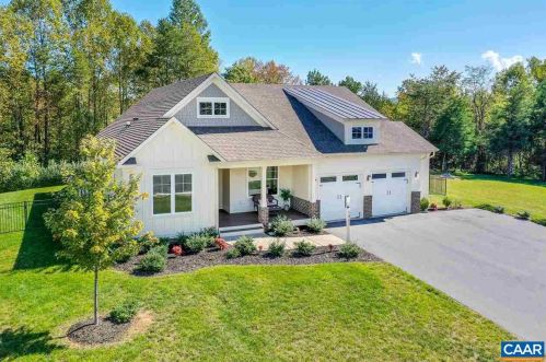 1463 Way Dr, Crozet, VA 22932