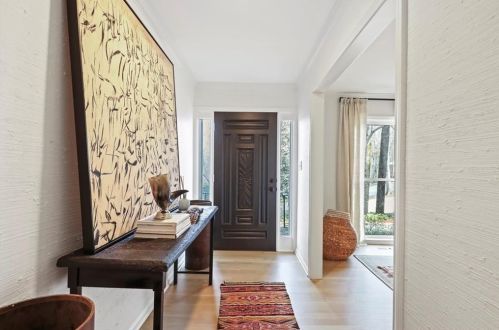 630 Edgewater Trl, Atlanta GA  30328-2821 exterior