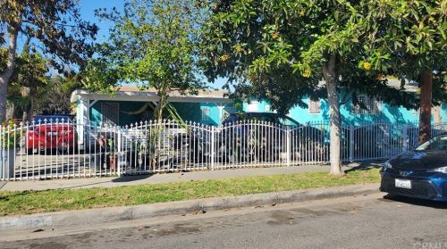 107 Johnson St, Compton, CA 90220-4810