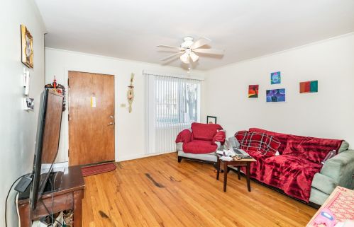 4434 Gage Ave, Lyons, IL 60534-1930
