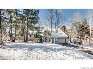 2329 Bitterroot Ln, Lakewood, CO 80401