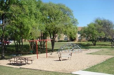 2200 Montrose Pl, Morgans Point TX  76513-1801 exterior