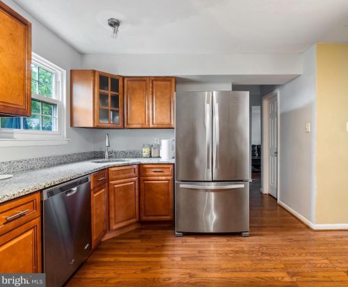 13920 Rycroft Ct, Woodbridge, VA 22193-3732