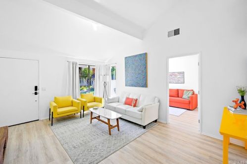 6049 Arroyo Rd, Palm Springs, CA 92264-6252