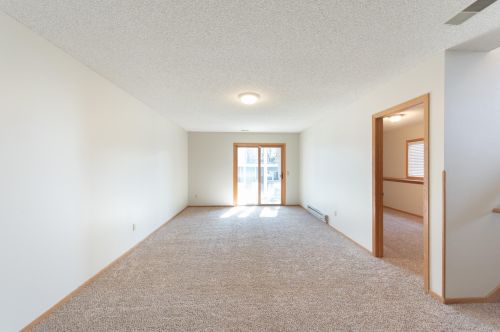 14712 Endicott Way, Saint Paul MN  55124-6491 exterior