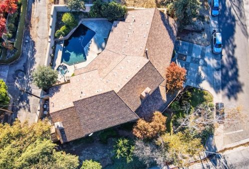 324 El Rio Ave, Modesto, CA 95354-1424