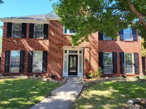 4013 Ridgecrest Trl, Carrollton TX  75007-1625 exterior