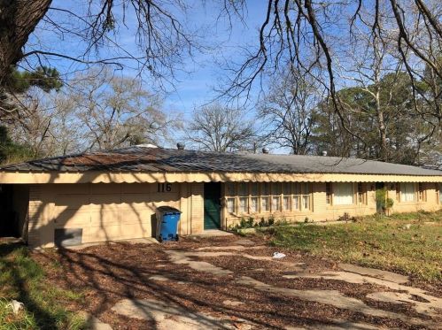 116 Maple St, Flo, TX 75831-7681