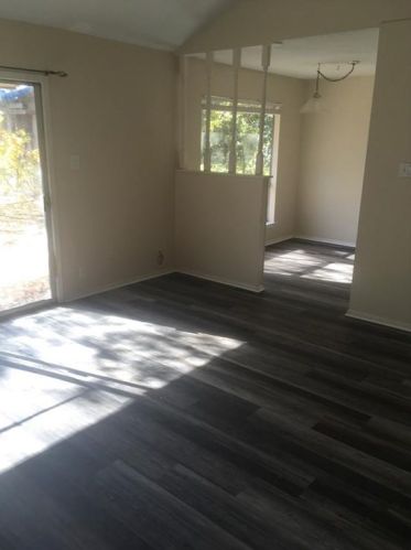 317 Craigmont Dr, Austin TX  78745-4402 exterior