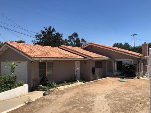 6325 Canal St, Riverside, CA 92509-0832