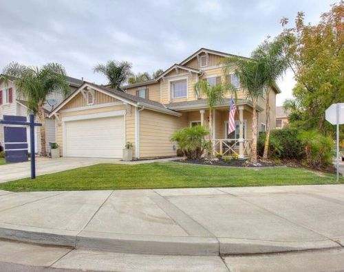 1895 Calaveras Ct, Tracy, CA 95377-8406
