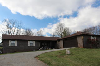 222 Kathryn Dr, Seymour, TN 37865-6112
