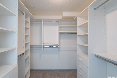 2327 Jordan Meadows Cv, Taylorsville UT exterior