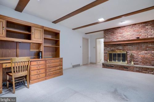 1455 Country Club Dr, Lancaster PA  17601-5211 exterior