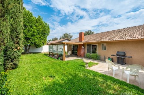 919 Gail Ave, Redlands, CA 92374-4603