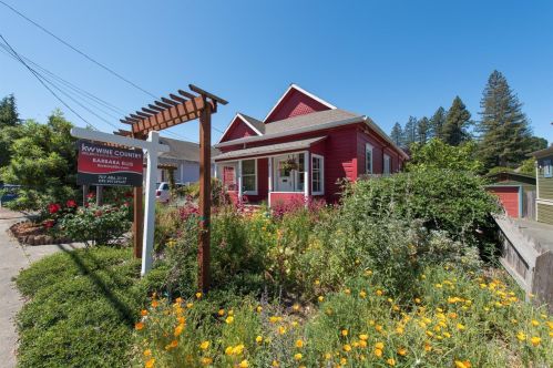 456 Petaluma Ave, Sebastopol, CA 95472-4207