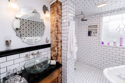 208 High St, Hackettstown NJ  07840-1941 exterior