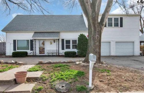 316 Hutchinson St, Haven, KS 67543-9202