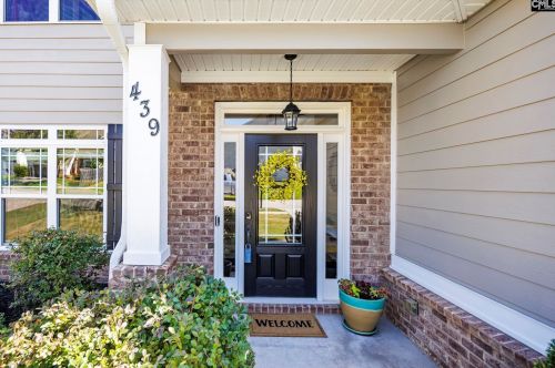 439 Henslowe Ln, Cayce-West Columbia, SC 29170-3862