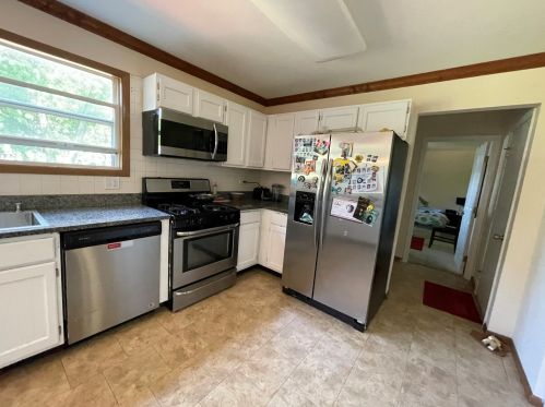 1809 Lisson Rd, Naperville IL  60565-2999 exterior