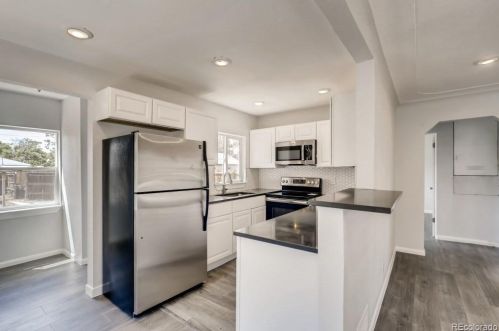 1733 Oakland St, Denver CO  80010-2823 exterior