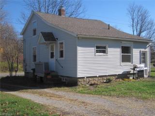 5856 Brecksville Rd, Cleveland, OH 44131-1516