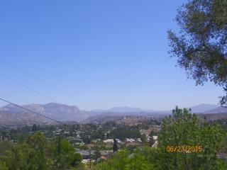 9346 Riverview Ave, Lakeside, CA 92040-3727