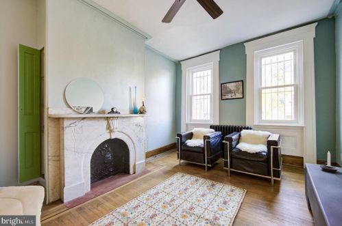 709 Marvine St, Philadelphia, PA 19147-1913