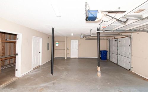160 Parkside Dr, Stockbridge GA  30281-6902 exterior