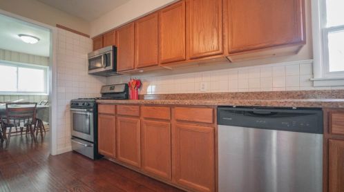 2312 73rd Ave, Gary IN  46410-4033 exterior