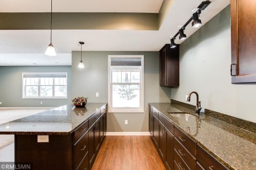 9169 Compass Pointe Rd, Saint Paul MN  55129 exterior