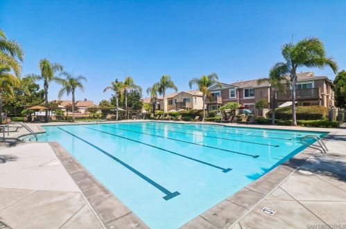 1482 Caminito Sicilia, Chula Vista CA  91915-4142 exterior