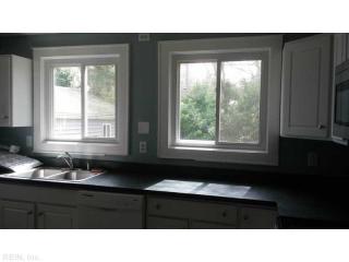 409 Burleigh Ave, Norfolk VA  23505-3328 exterior
