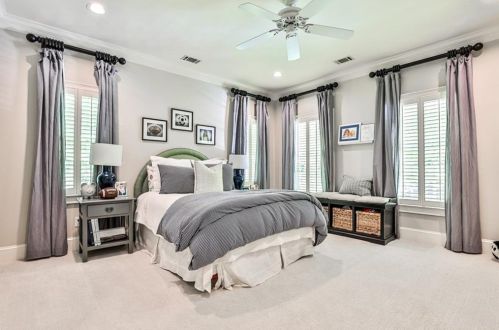 2980 Habersham Way, Atlanta GA  30305-2816 exterior
