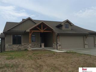 8934 172nd St, Bennington, NE 68007