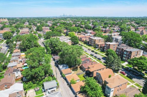 7338 Rockwell St, Chicago IL  60629-2038 exterior