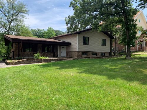1741 Oak Lane Rd, Homewood, IL 60422-2113