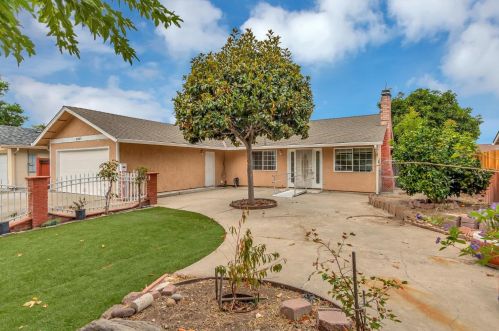2837 Donizetti Ct, San Jose, CA 95132-2310