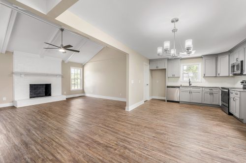 256 Columbia Dr, Ladson SC  29456-6208 exterior