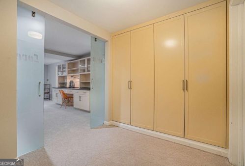 887 Berkshire Rd, Atlanta GA  30324-4929 exterior