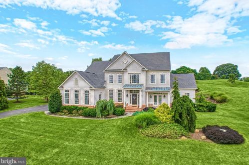 17227 Cannonade Dr, Leesburg, VA 20176-7193
