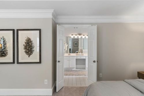 1133 Ashton Bluff Dr, Atlanta GA  30319-5399 exterior