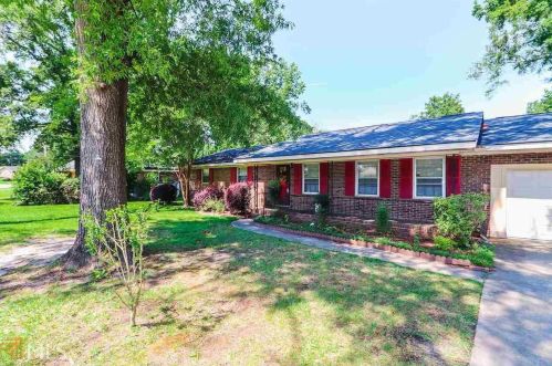 103 Mercer Ct, Warner Robins, GA 31093-1318