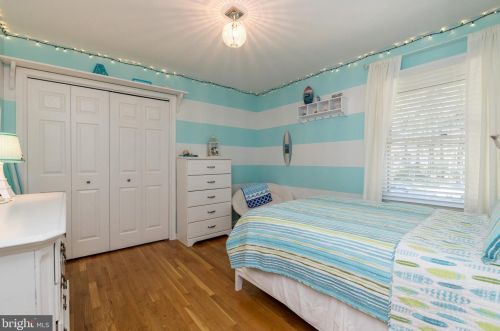 185 Berrywood Dr, Severna Park MD 21146-2030 exterior