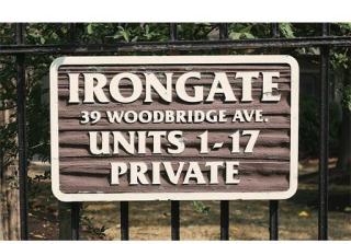 7 Irongate, Metuchen, NJ 08840-2119