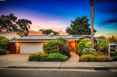 7801 Flagstone Dr, Pleasanton, CA 94588-4215