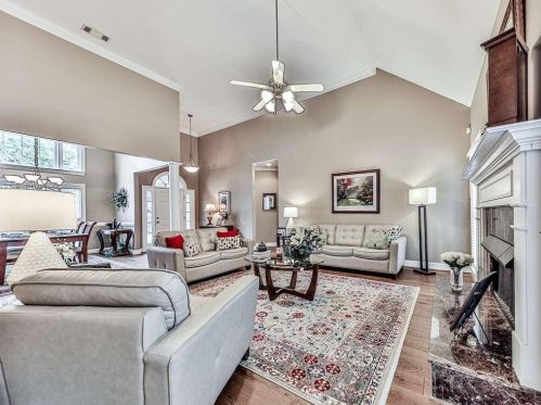 2432 Shoreline Pkwy, Villa Rica, GA 30180-3484