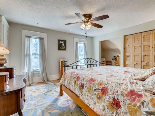 123 Bates Ave, Saint Paul MN  55106-6328 exterior