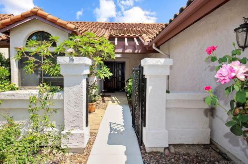 12660 Calle Charmona, San Diego, CA 92128-4465